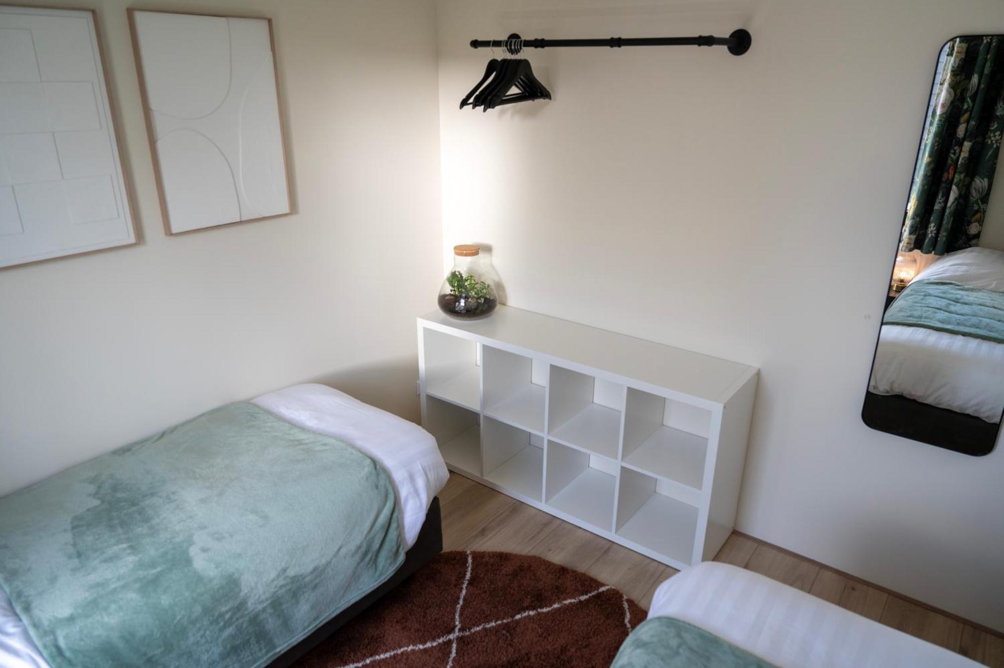 4 To 6 Persons Waterfront Villa Roelofarendsveen Bagian luar foto